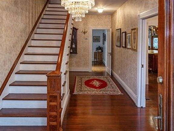 5th image of 1700 Alabama Dr #3