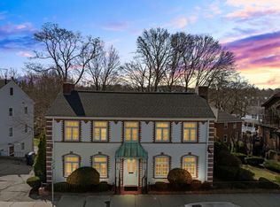 1646 Centre St, West Roxbury, MA 02132