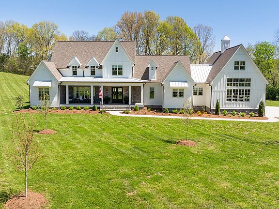 3rd image of 4000 Grace Creek Valley Ln