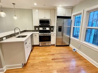 6 Saint James Pl #1, Boston, MA 02119