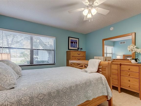 5th image of 14130 Rosemary Ln APT 3102