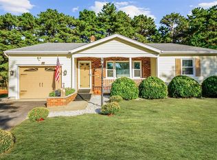 19 Burlington Ct, Toms River, NJ 08757