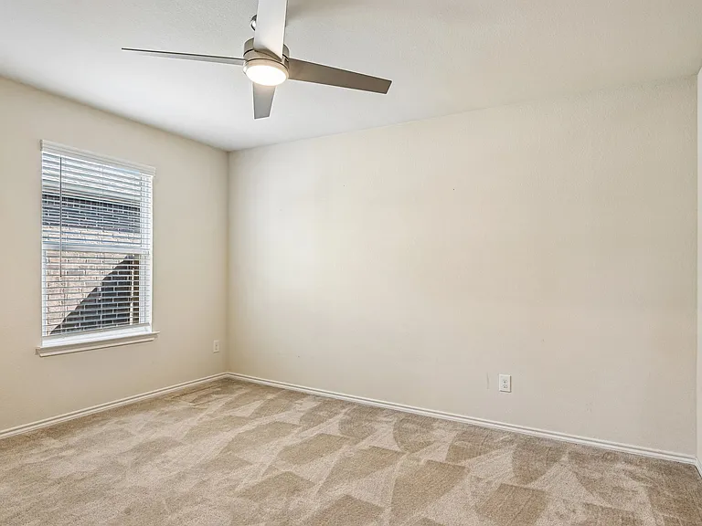 9121 Lookout Point — Photo 27