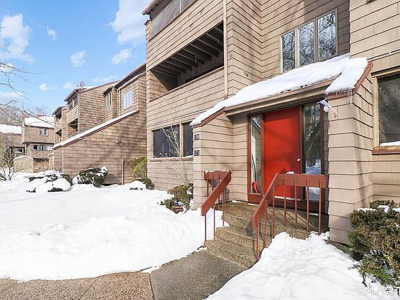 2nd image of 172 Towne House Road #172