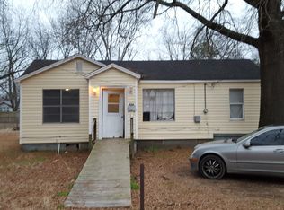 404 Avenue 2 NE, Atkins, AR 72823