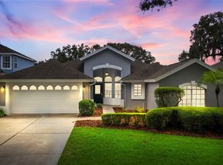 5429 Twin Creeks Dr, Valrico, FL 33596