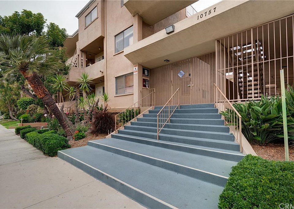 1st image of 10757 Hortense St APT 206