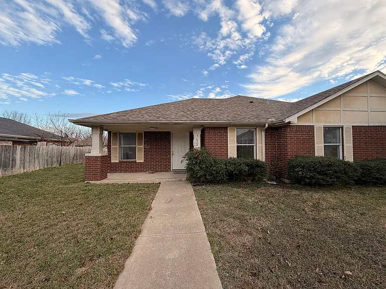 7632 Livvie Meador Ln — Photo 30