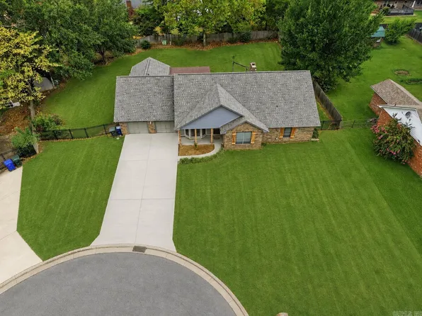 9 Chester Cv, Conway, AR 72034