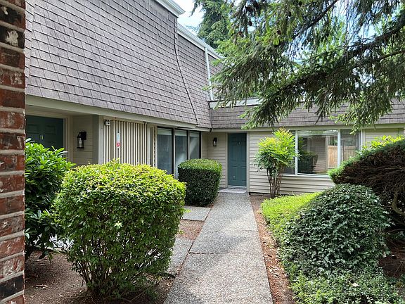 5th image of 14309 NE 7th Pl APT 1