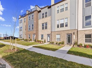 8875 Curie St, Manassas, VA 20109