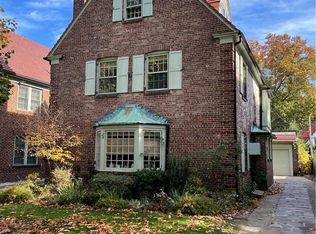 26 Summer St, Flushing, NY 11375