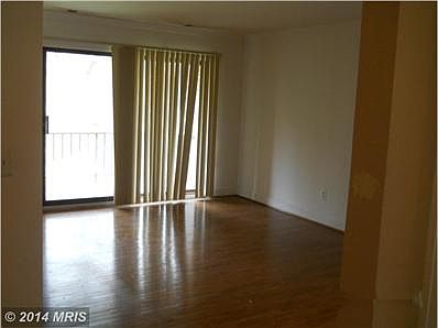 Living Room-photo one