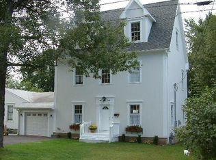 75 Warsaw St, Fairfield, CT 06880