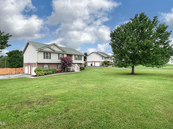 2nd image of 312 Alfalfa Ln