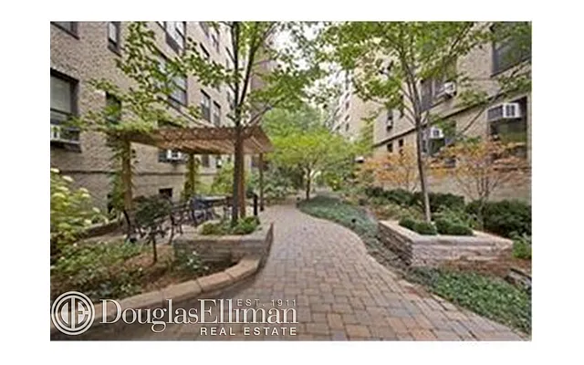 Sold by Douglas Elliman | media 8