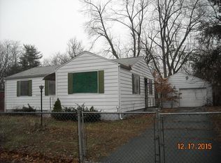 38 Leland Dr, Springfield, MA 01109