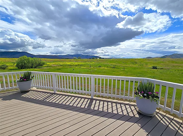 33 Garcon Gulch Rd, Hot Springs, MT 59845