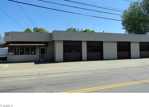 2nd image of 107 S Johnson Ave