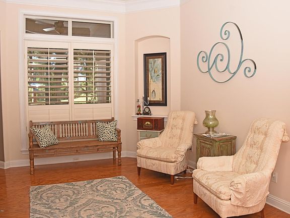 4th image of 13826 Windsor Crown Ct E