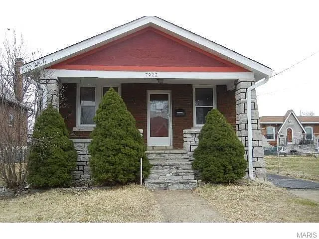 7922 Hildesheim Ave photo 1