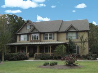 97 Sterling Lake Way, Jefferson, GA 30549