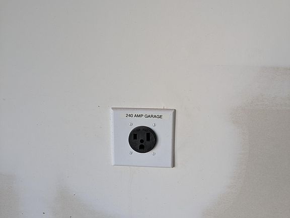 3rd image of 3035 Castle Loch Ln