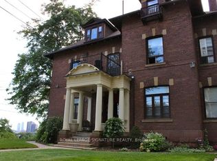 646 Broadview Ave #50C, Toronto, ON M4K 2P1