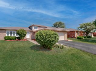 14815 Laramie Ave, Midlothian, IL 60445