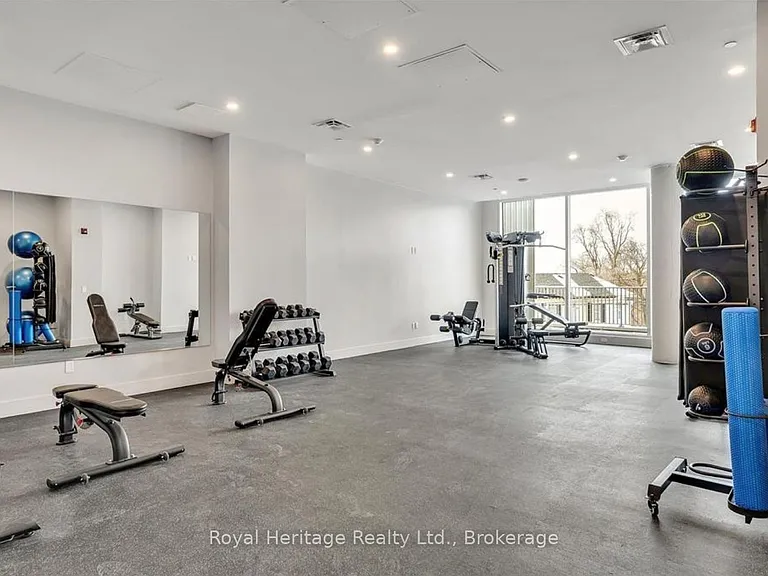 195 Hunter St E #412 — Photo 29