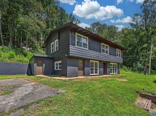 930 Bow Range Rd, Guntersville, AL 35976