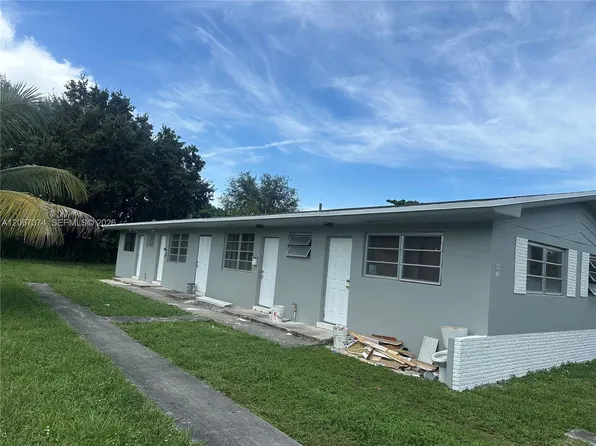 55 NW 169th St, Miami, FL