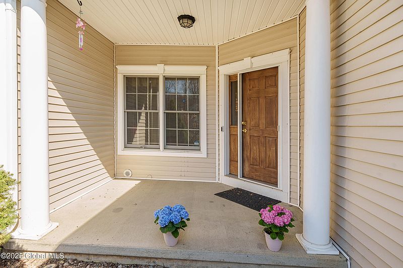 5th image of 54 Rockrose Drive