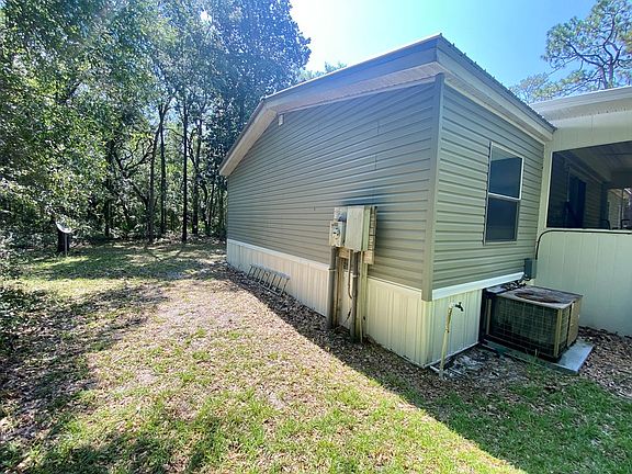 3rd image of 12150 NW 82nd Ct