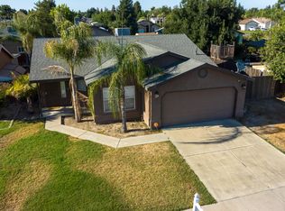 1918 Hatch Ave, Tulare, CA 93274