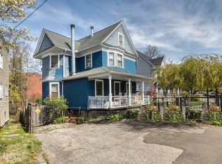 52 Locust St, Greenwich, CT 06830