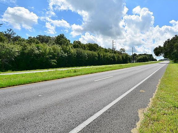 4th image of N Woodland Blvd