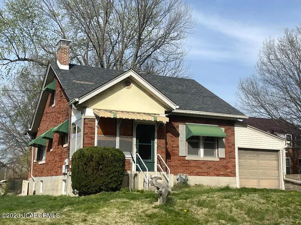 216 W Ashley St, Jefferson City, MO 65101
