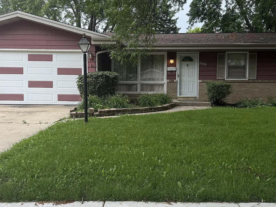 2009 Mason Ave
