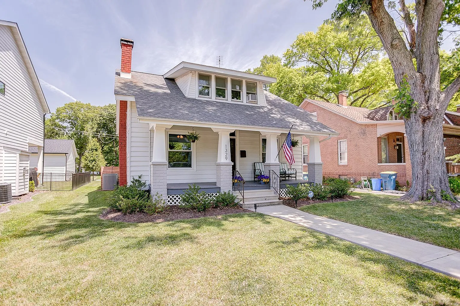 1329 Saint Louis St photo 1