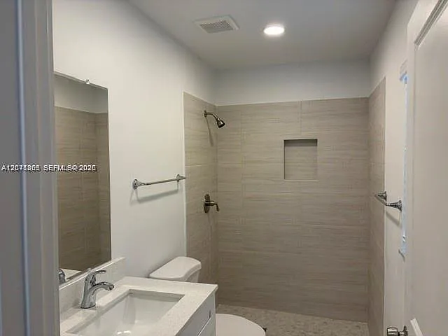 206 NE 1st Ct #1 — Photo 7
