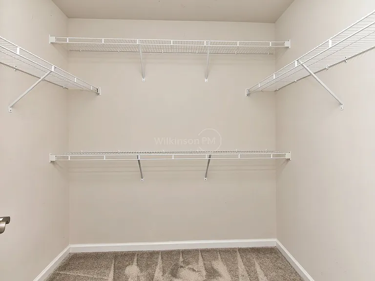 1868 Scarbrough Cir — Photo 34