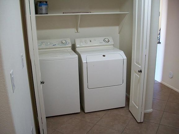 4th image of 42364 W Michaels Dr