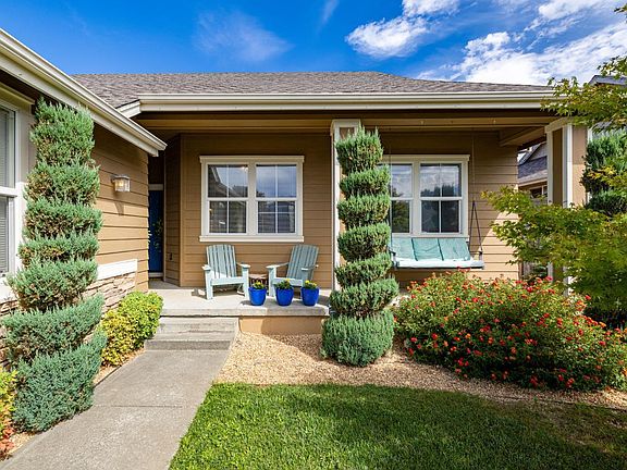 2nd image of 458 Muscat Drive