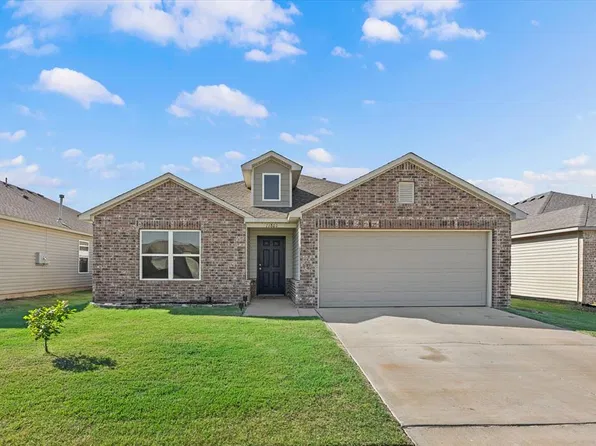 11801 Casey Dr, Yukon, OK 73099