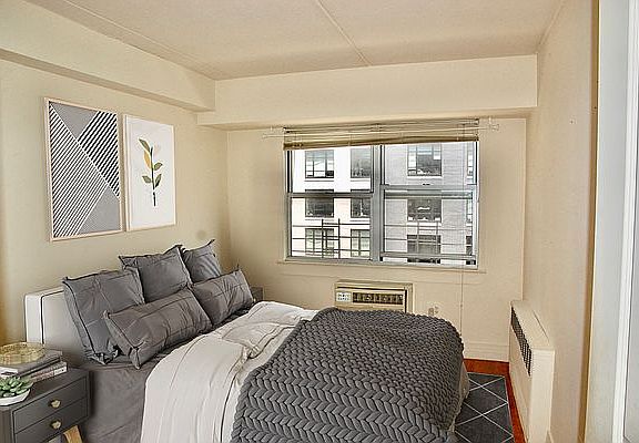3rd image of 200 Schermerhorn St APT 519