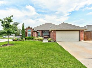 801 Liberty Mesa Ct, Yukon, OK 73099