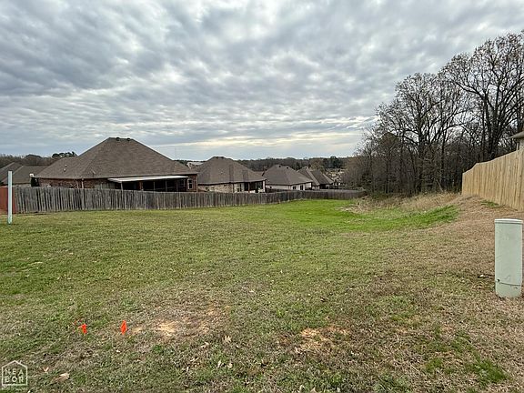 2nd image of 5032 Rockport Dr