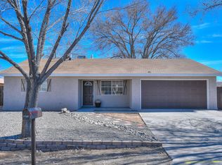 4640 Valley Gardens Dr SW, Albuquerque, NM 87105