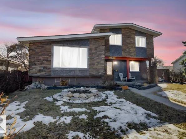 15603 122nd St NW, Edmonton, AB T5X 2V7